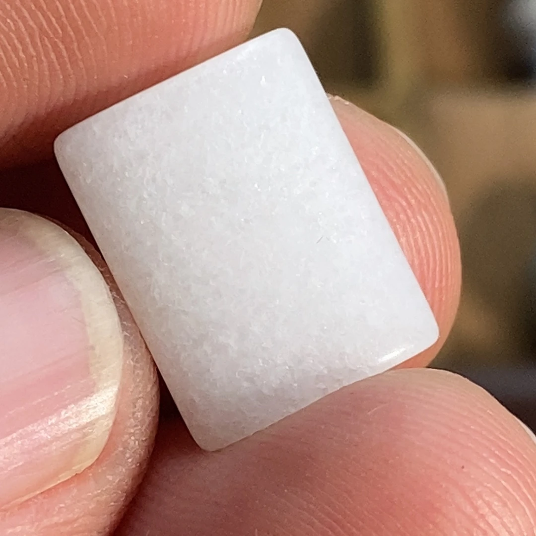 玛瑙/玉髓颈饰合金