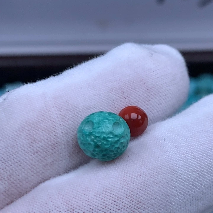 南红玛瑙未镶嵌珠宝奇石