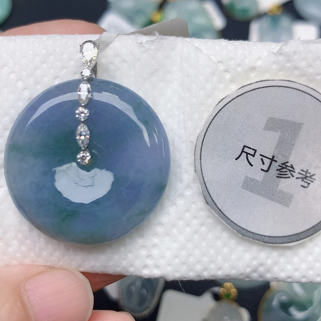 颈饰18K金镶嵌翡翠天然缅甸A货翡翠