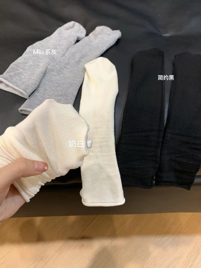 【青仓款】奶油堆堆袜 纯色时尚简约系卷边不勒脚无骨中筒袜  6018