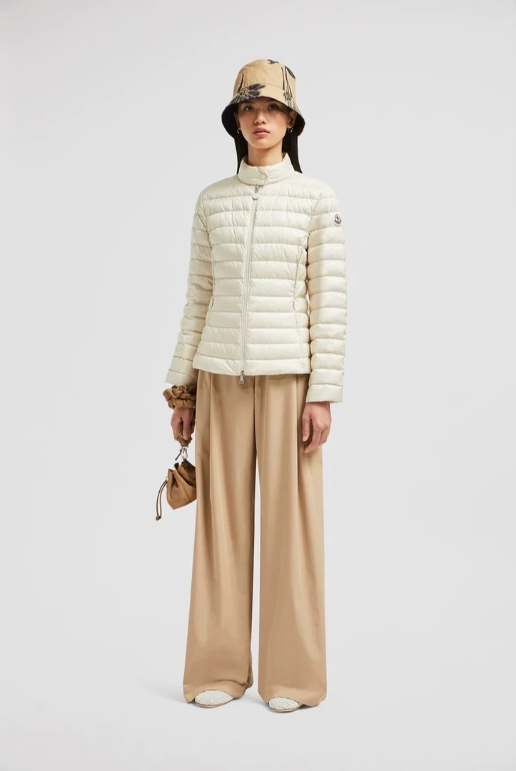 全新未使用 MONCLER 盟可睐 春夏新品igelle女士短款羽绒夹克外套