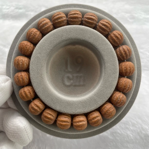 小凡-【十三楞】猴头核桃雕刻