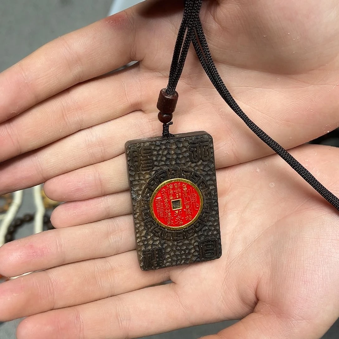 大叶紫檀（黑酸枝木类）