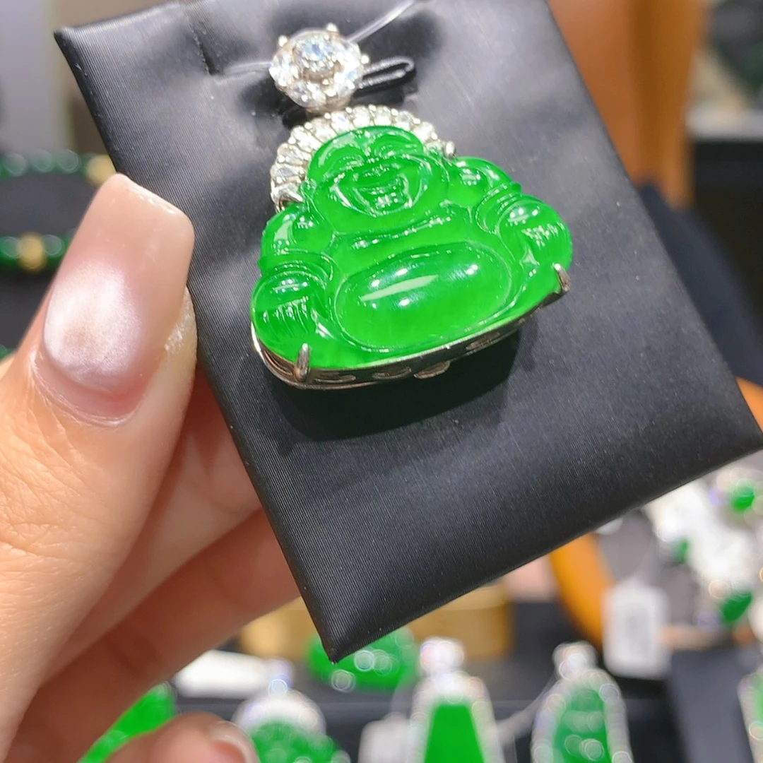 【闪购商品】颈饰银S925镶嵌翡翠6柒姐