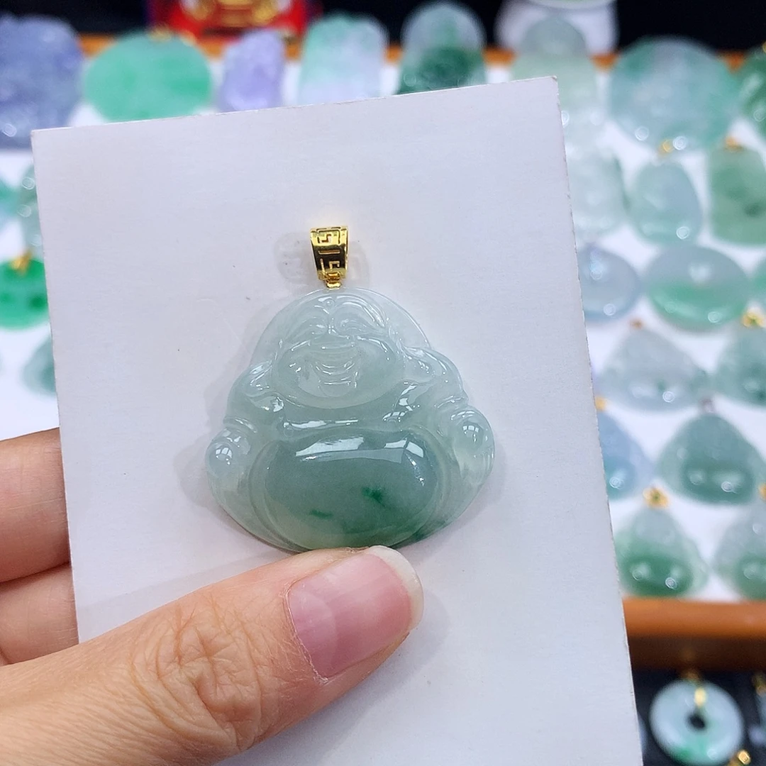 翡翠18K金镶嵌颈饰翡翠吊坠