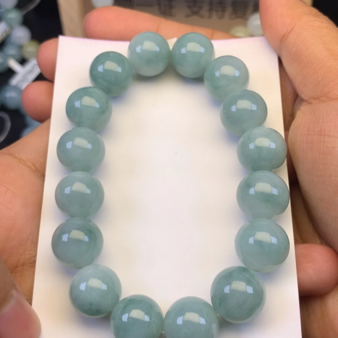 翡翠颈饰未镶嵌天然缅甸翡翠