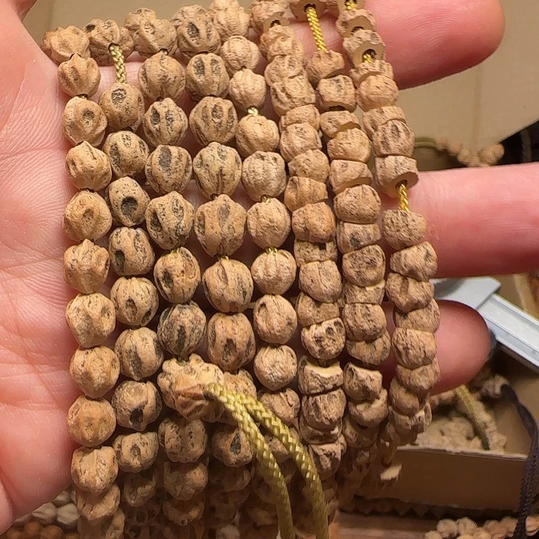 涵***風柏香籽/百香籽手串