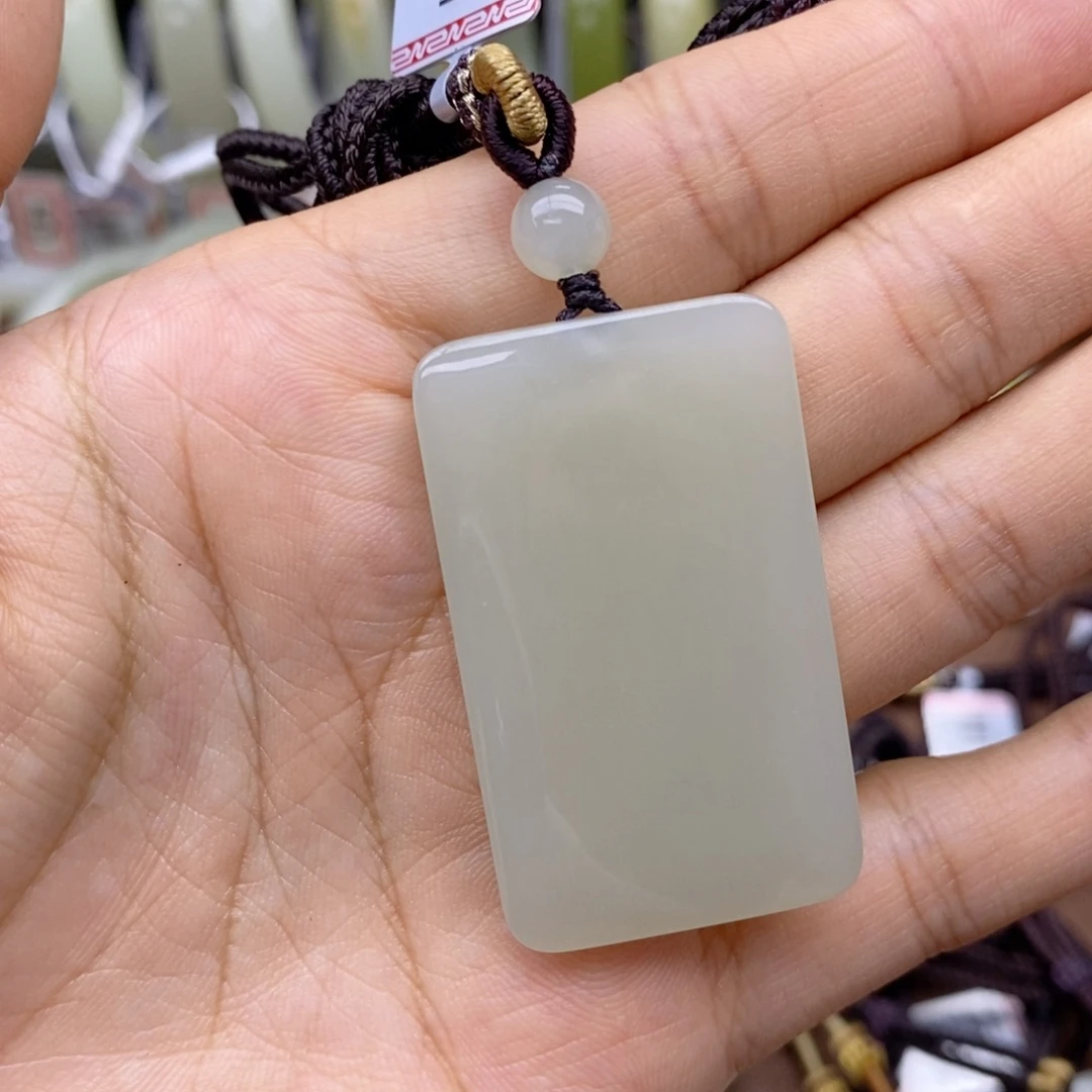 断***燕和田玉未镶嵌吊坠(不含链)