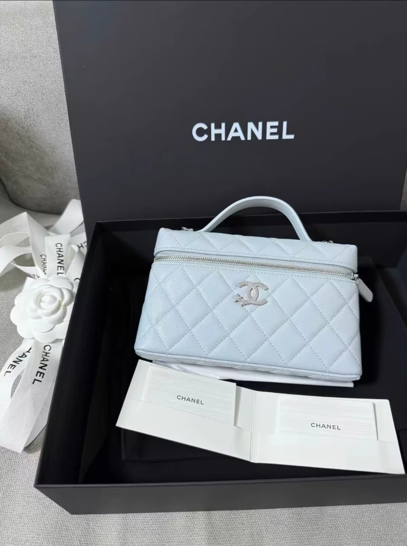 未使用 Chanel/香奈儿 青奢荟/香奈儿lp星星盒子斜挎包/77964