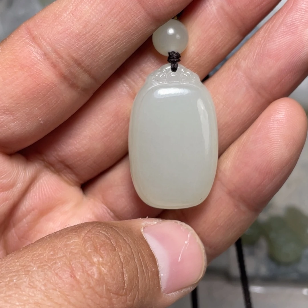 颈饰未镶嵌和田玉幸**康