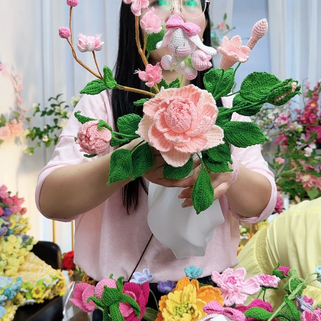 莱赛尔纤维棉手工钩织花束