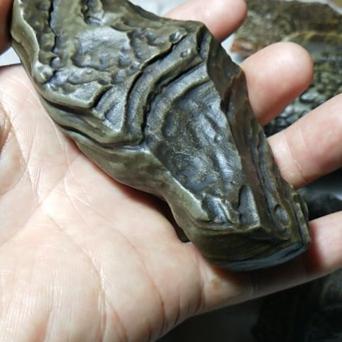 所***河挂件玛瑙/玉髓合金大漠戈壁奇石青铜