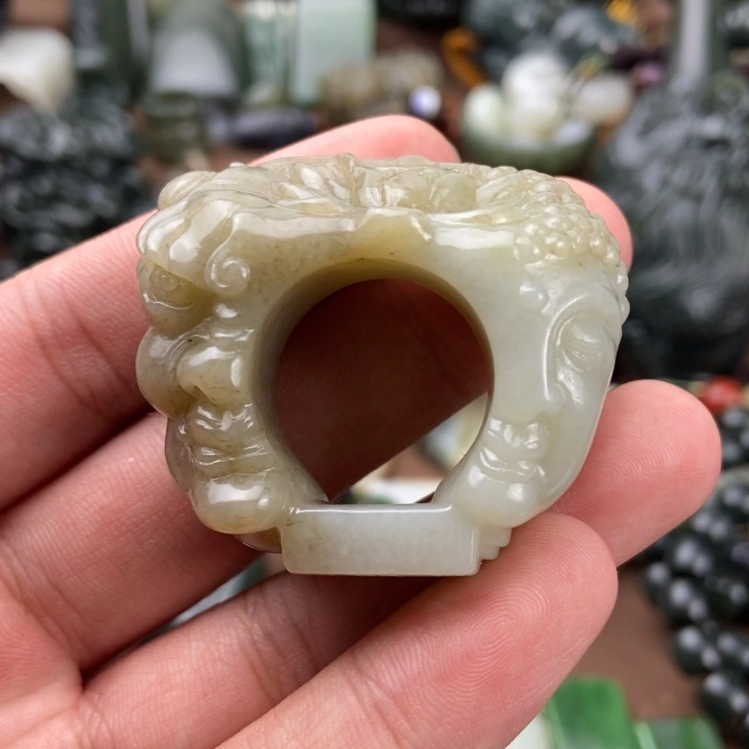 和田玉挂件未镶嵌