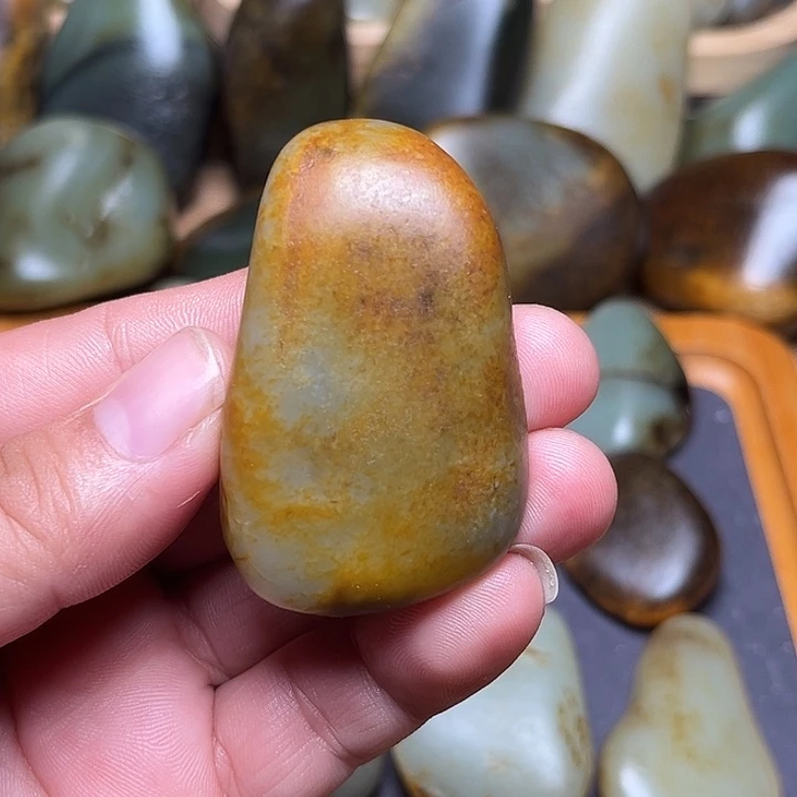 小***当颈饰未镶嵌和田玉