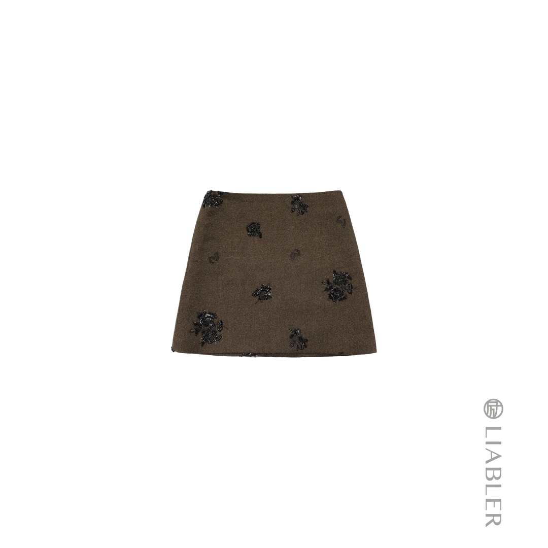 LIABLER【碎花铃】2025早春复古重工钉珠刺绣短款半裙 LAW243172H