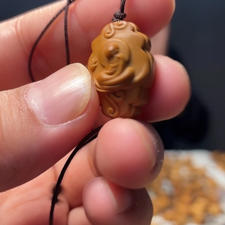 橄榄核吊坠橄榄核