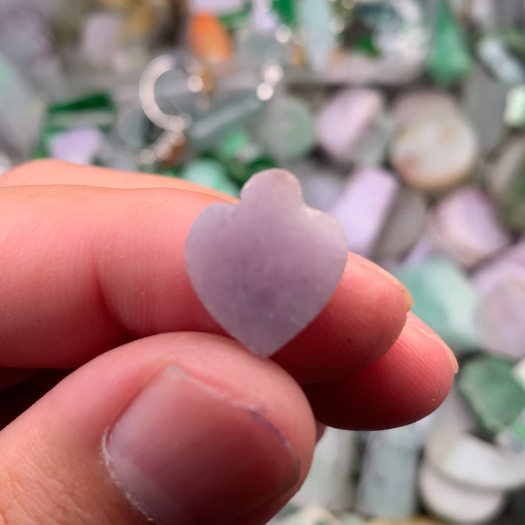 定制翡翠未镶嵌心