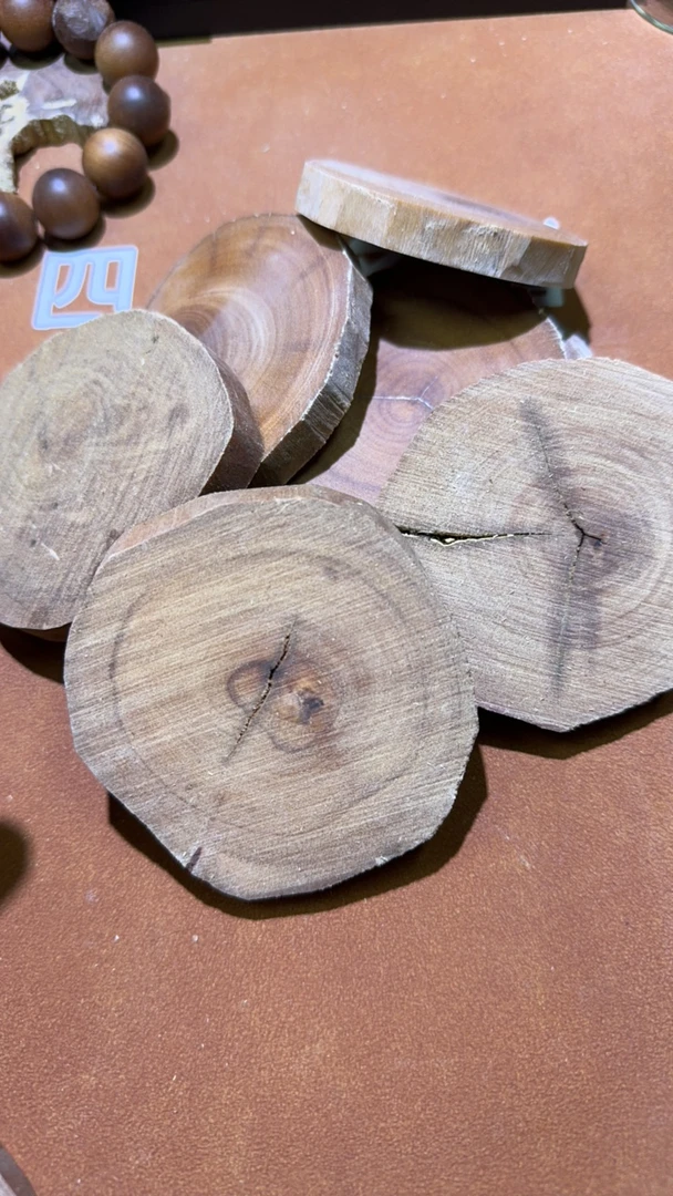 老山檀香原料切片约40-50g