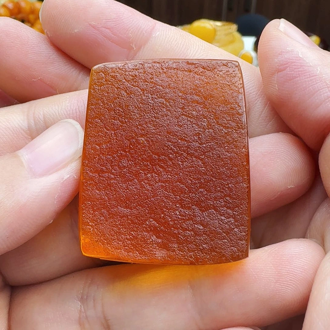 水***岸琥珀未镶嵌颈饰天然保真假一赔十115