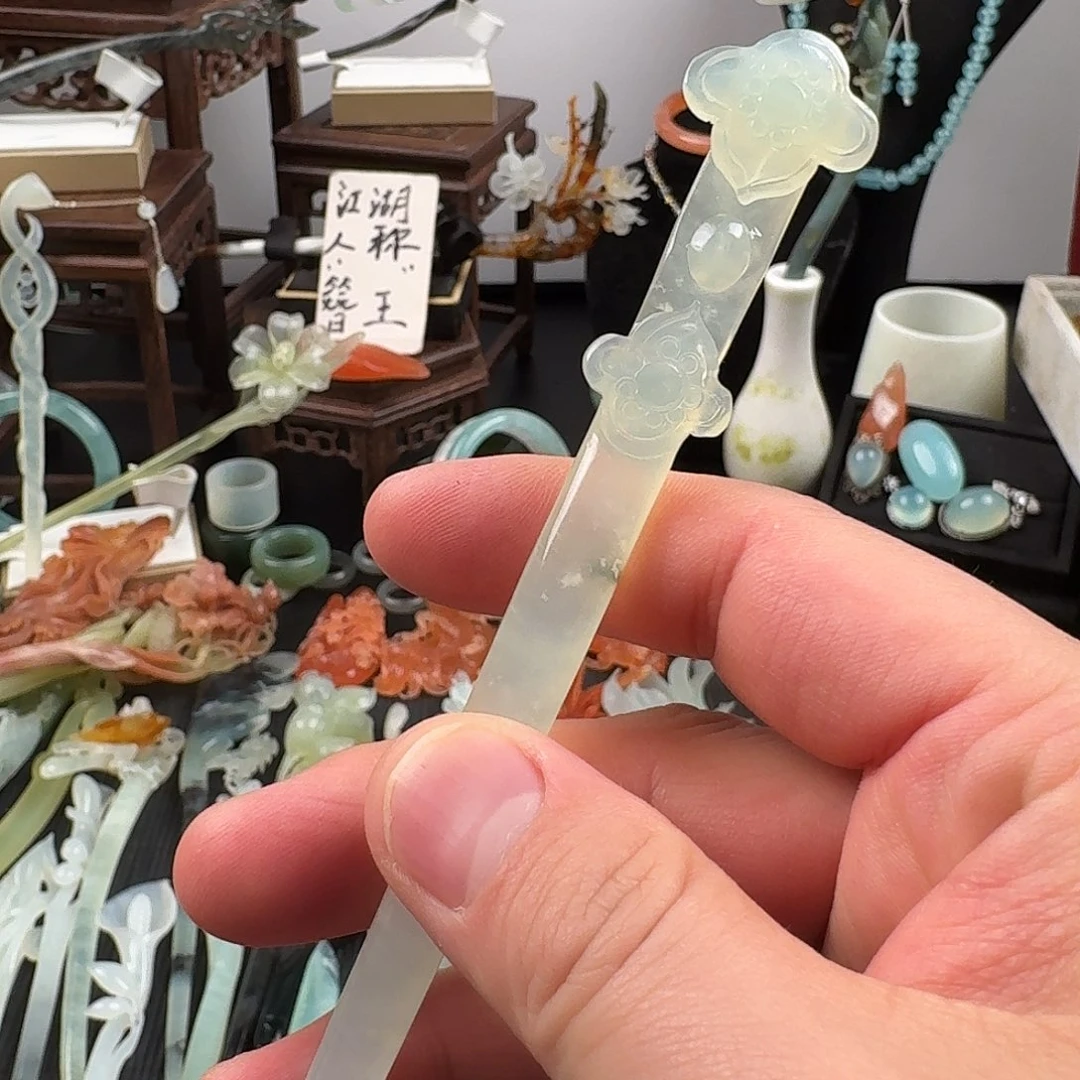 蛇纹石玉未镶嵌发饰