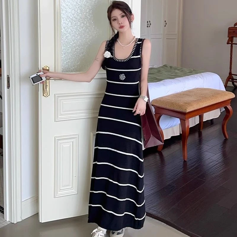 法式小香风黑白撞色条纹背心裙针织吊带连衣裙女夏江浙沪千金裙子