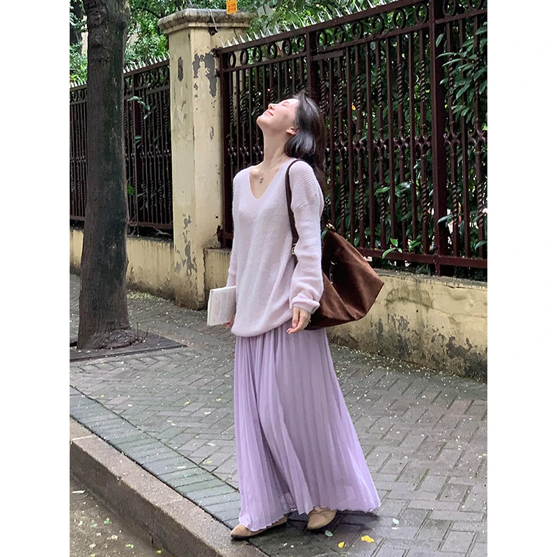 秋装搭配穿搭一整套2025新款好看高级薄款针织衫套装半身裙两件套