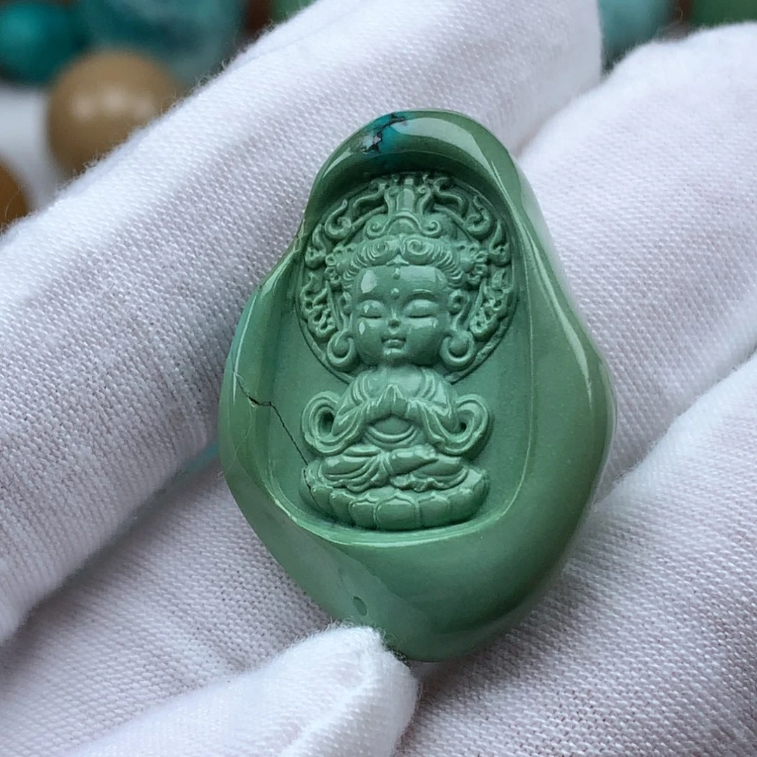 绿松石未镶嵌珠宝奇石