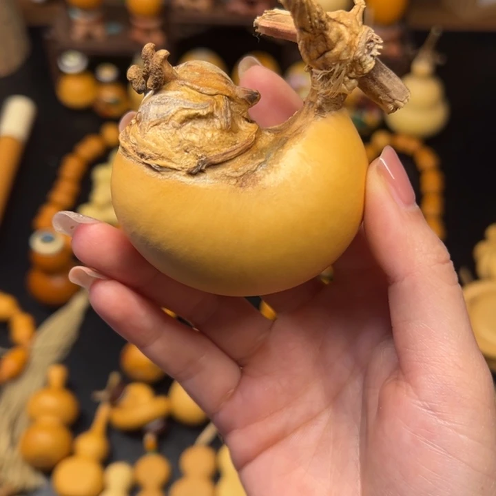 发****大叶紫檀（黑酸枝木类）