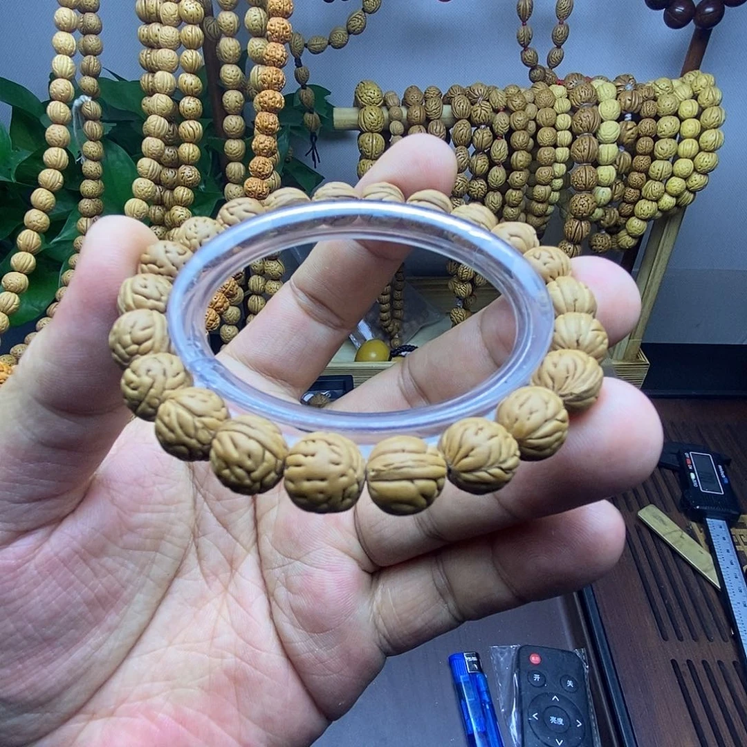 手串桃核9+的肠纹单圈