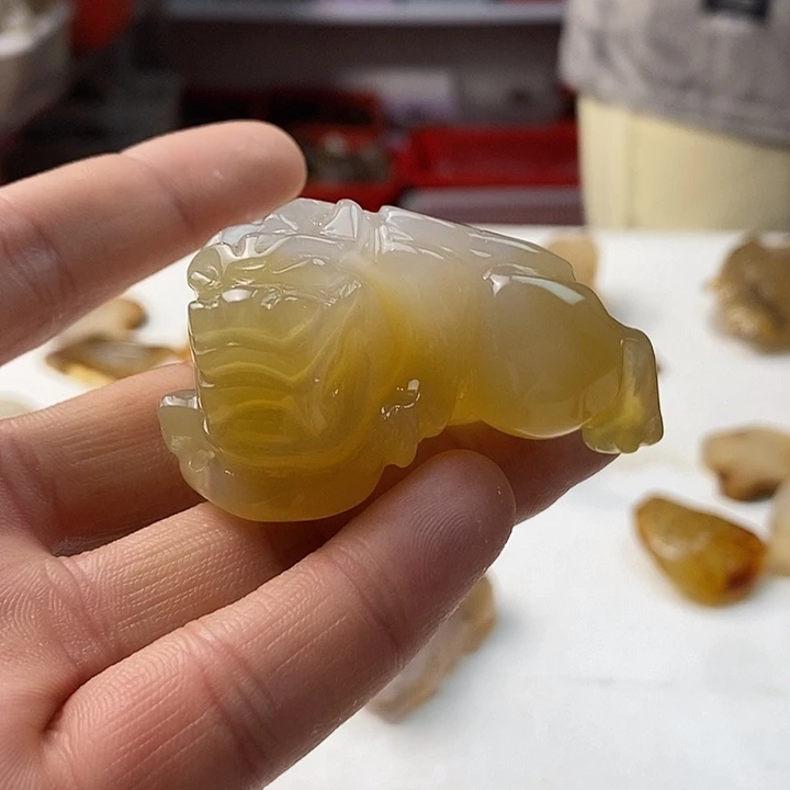 玛瑙/玉髓未镶嵌颈饰