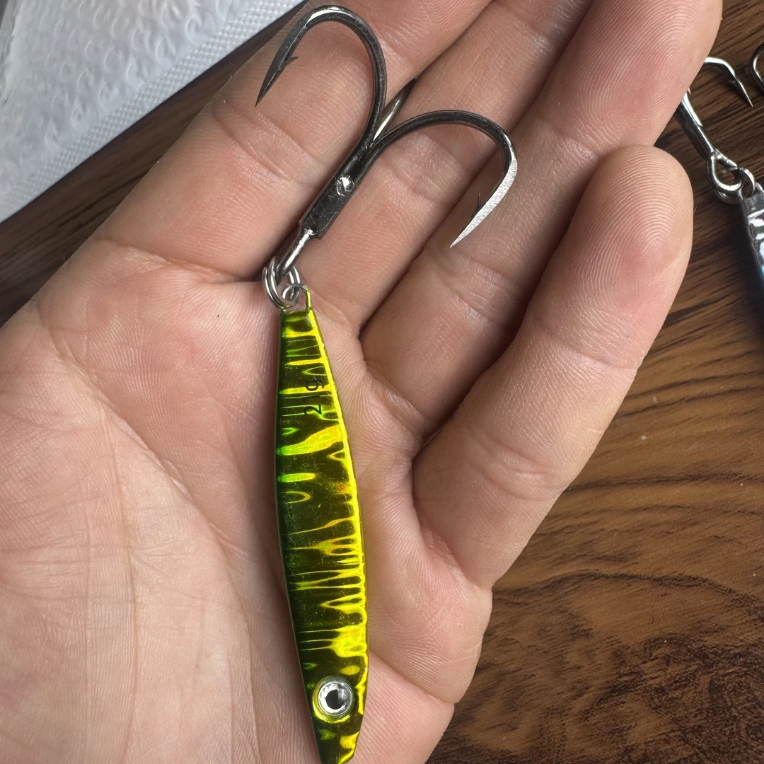 大号手磨刀锋破鳞三本钩配远投艾玛铁板鲤鱼鲢鳙草鱼冬季大跳必备