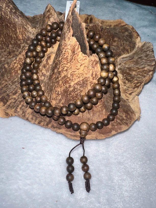 天然沉香乌身圆叶卡0.6-13克多样性发货一条