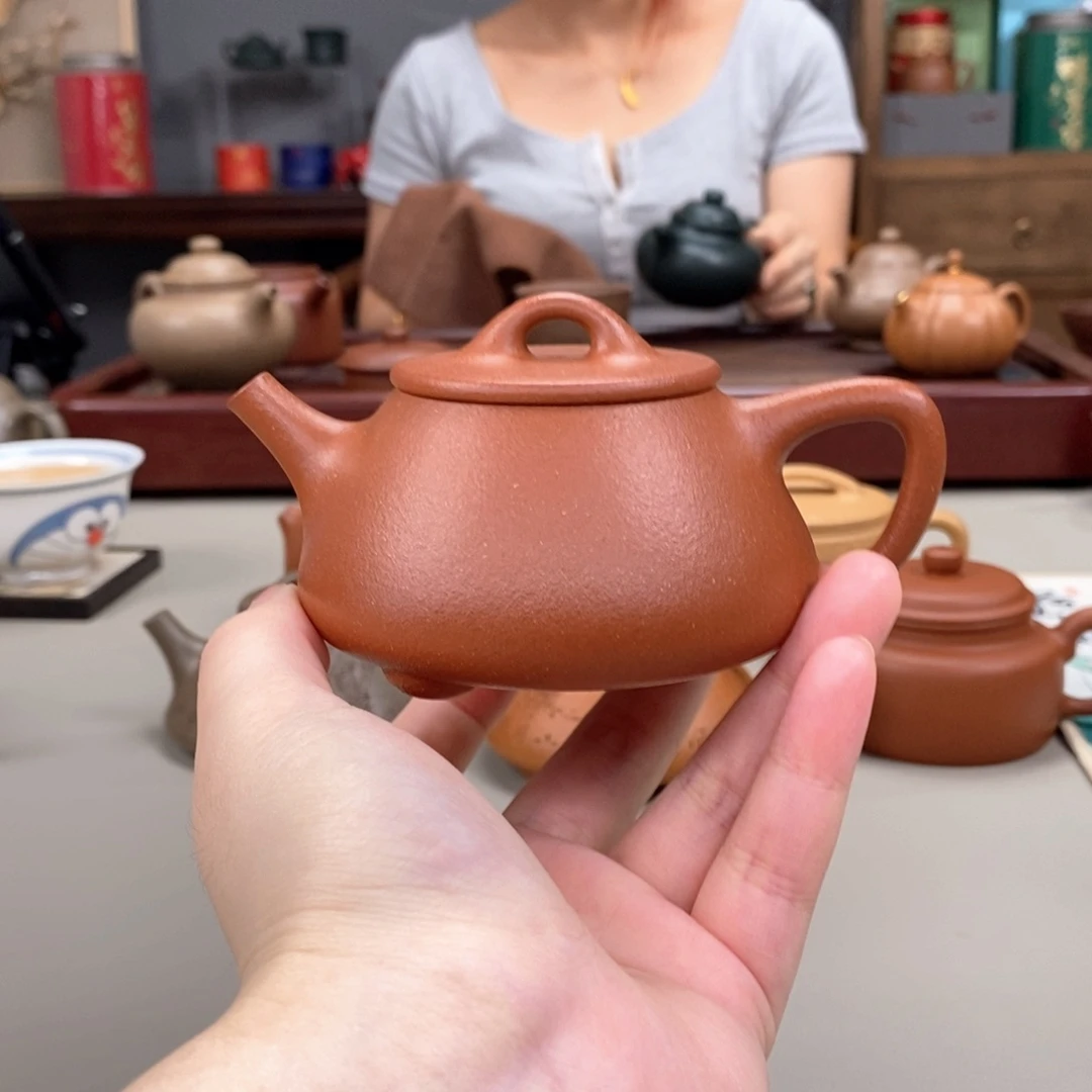 茶壶紫砂红降坡平盖石瓢半手160cc
