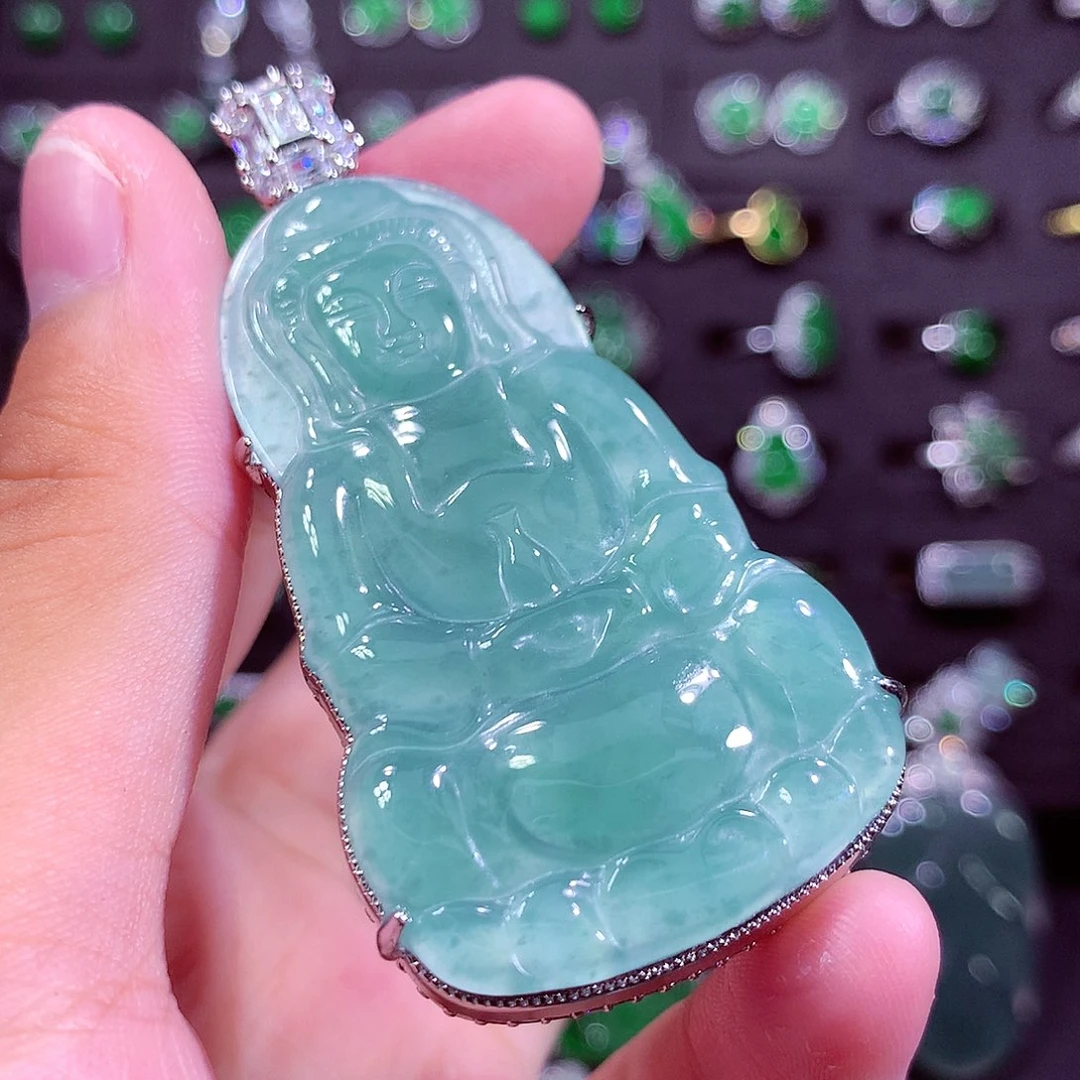 颈饰未镶嵌翡翠挂件