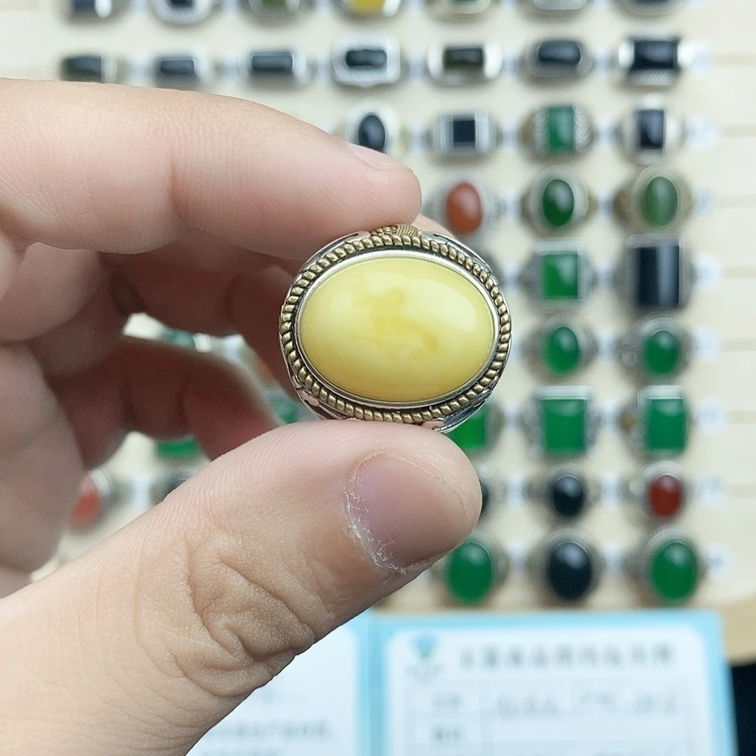 银S925镶嵌蜜蜡戒指二*?