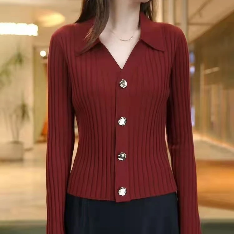 精致扣纯色POLO领长袖针织衫上衣女春秋新款百搭减龄修身显瘦开衫