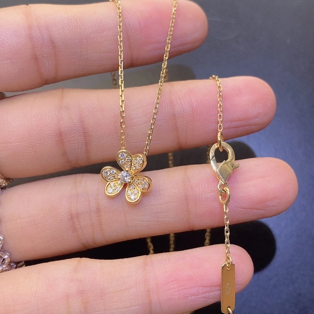 18K金镶嵌颈饰钻石三叶草项链k黄