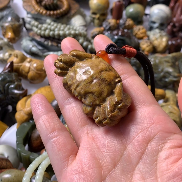 手链未镶嵌岫岩河磨玉（透闪石质玉）二*子