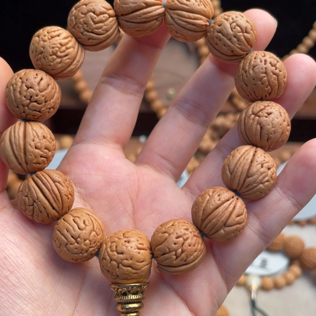 桃核手串桃核手持野生赤红甲