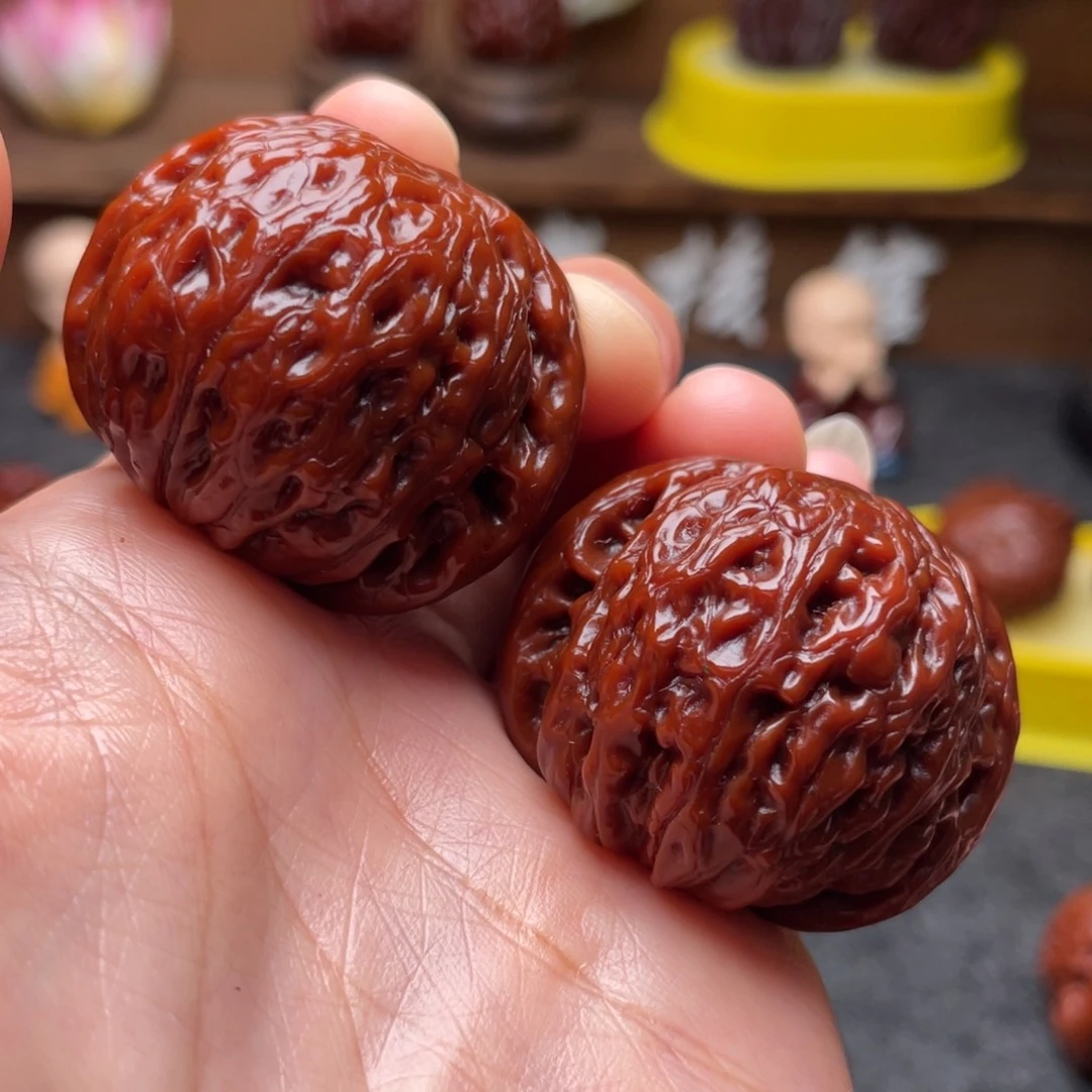 文玩核桃吊坠文玩核桃 手把件 铁锤妹妹 39