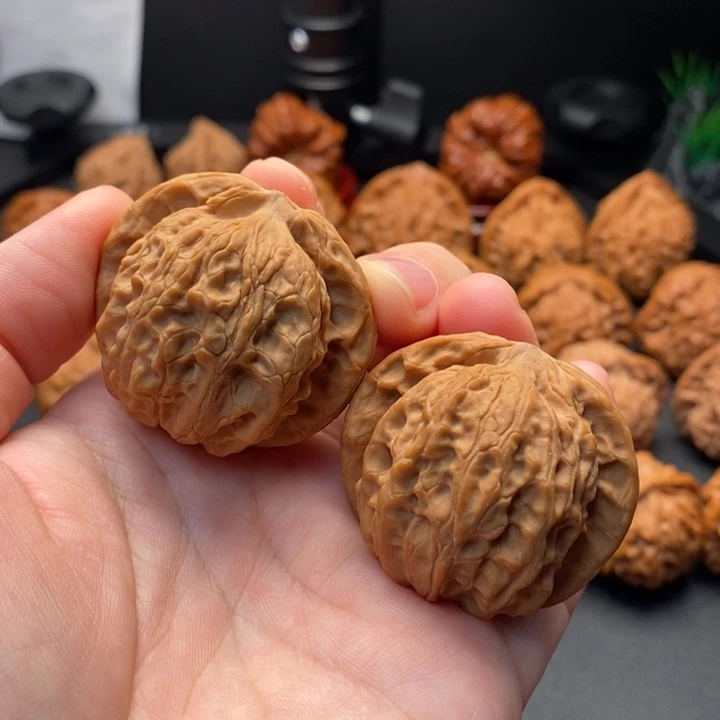 文玩核桃把件平闷40尺1