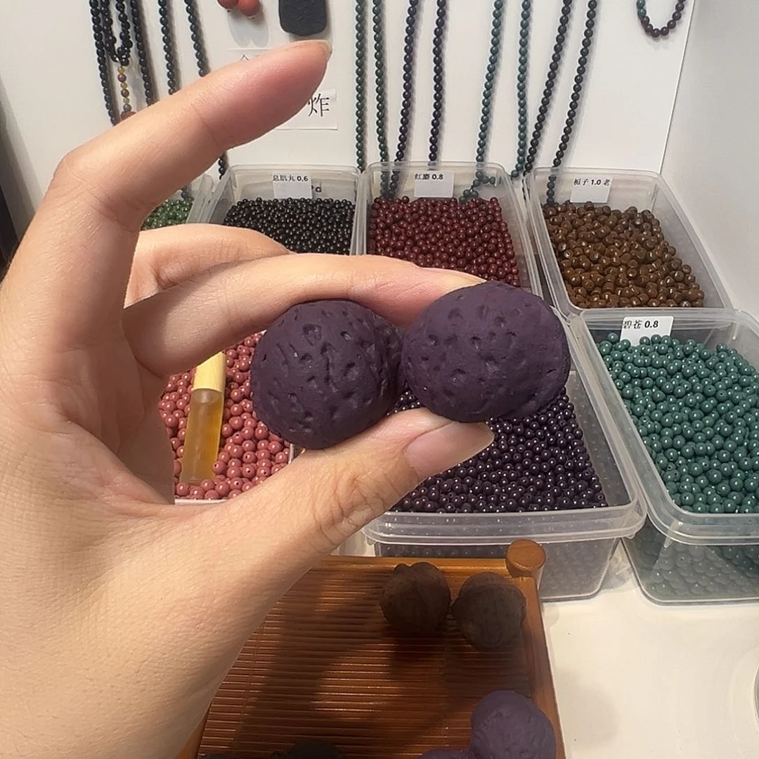 泥塑紫气东来核桃一对装