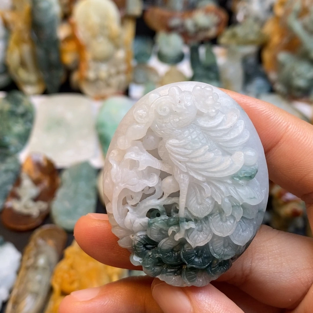 定制翡翠未镶嵌特色32