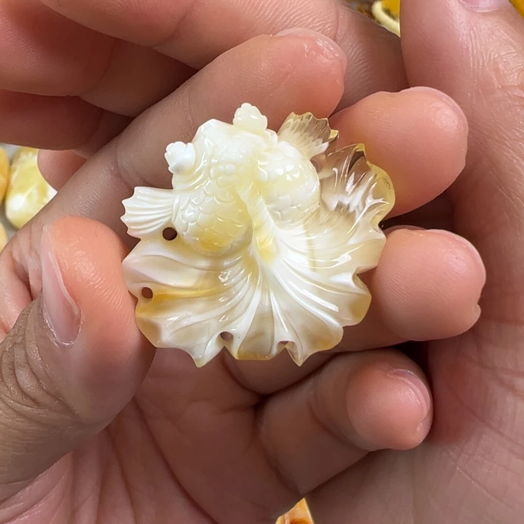 蜜蜡未镶嵌裸石蜜蜡