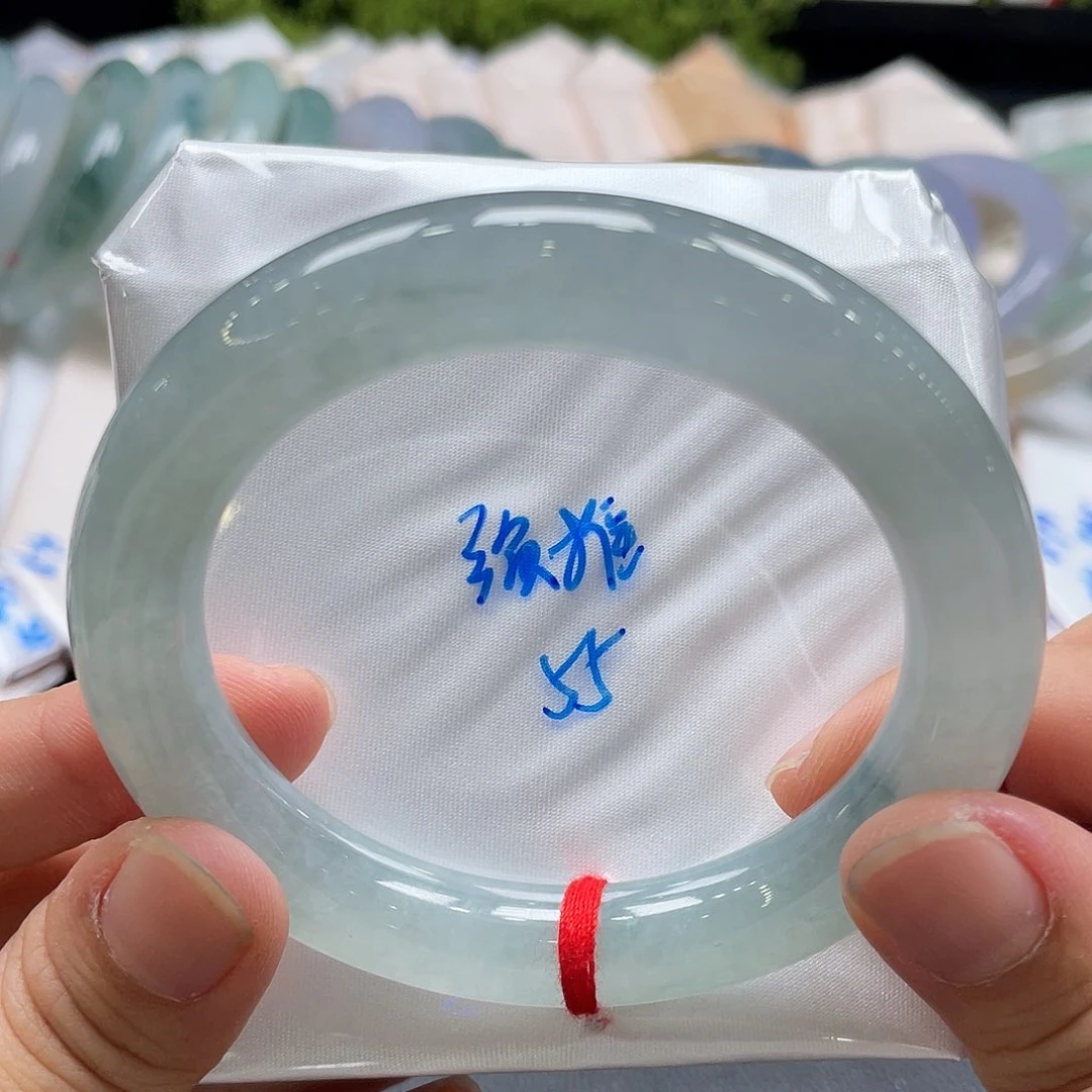 翡翠手镯未镶嵌55.4圆