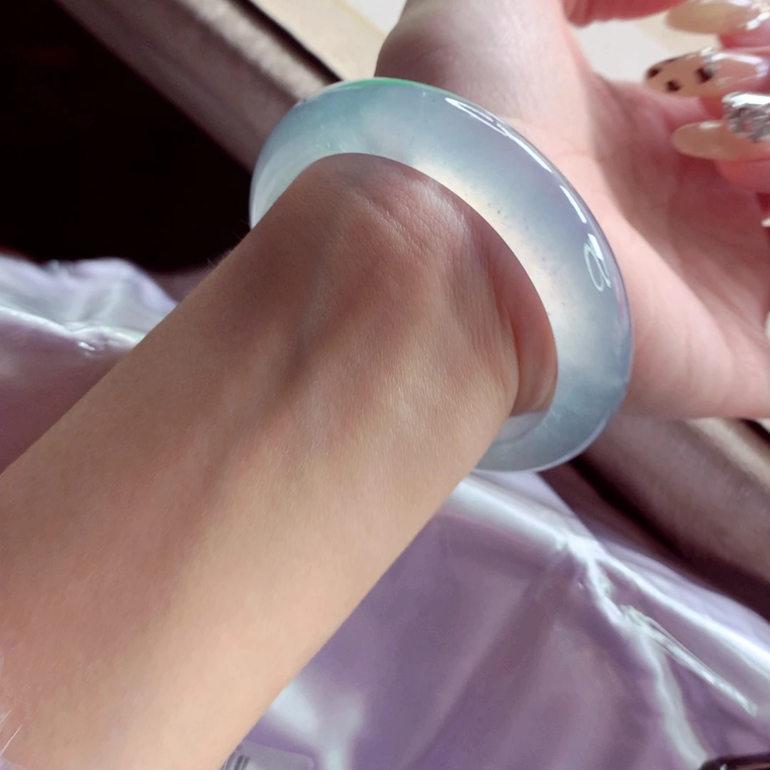 翡翠未镶嵌手镯52.7 天空蓝高冰透蓝钢 种水毕业 灵
