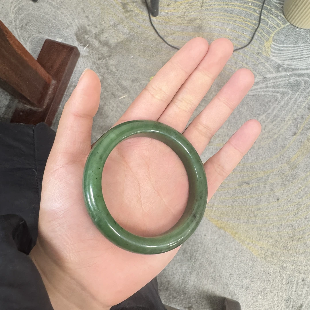 和田玉手镯碧玉55.7
