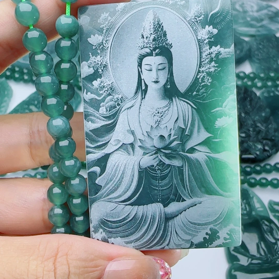 颈饰未镶嵌翡翠多样性发货天然的A货翡翠