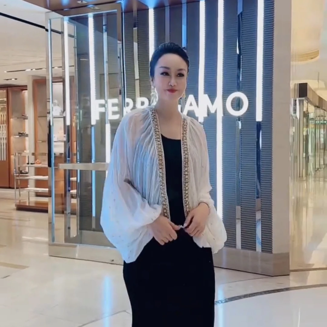 设计师原创重工金丝披肩