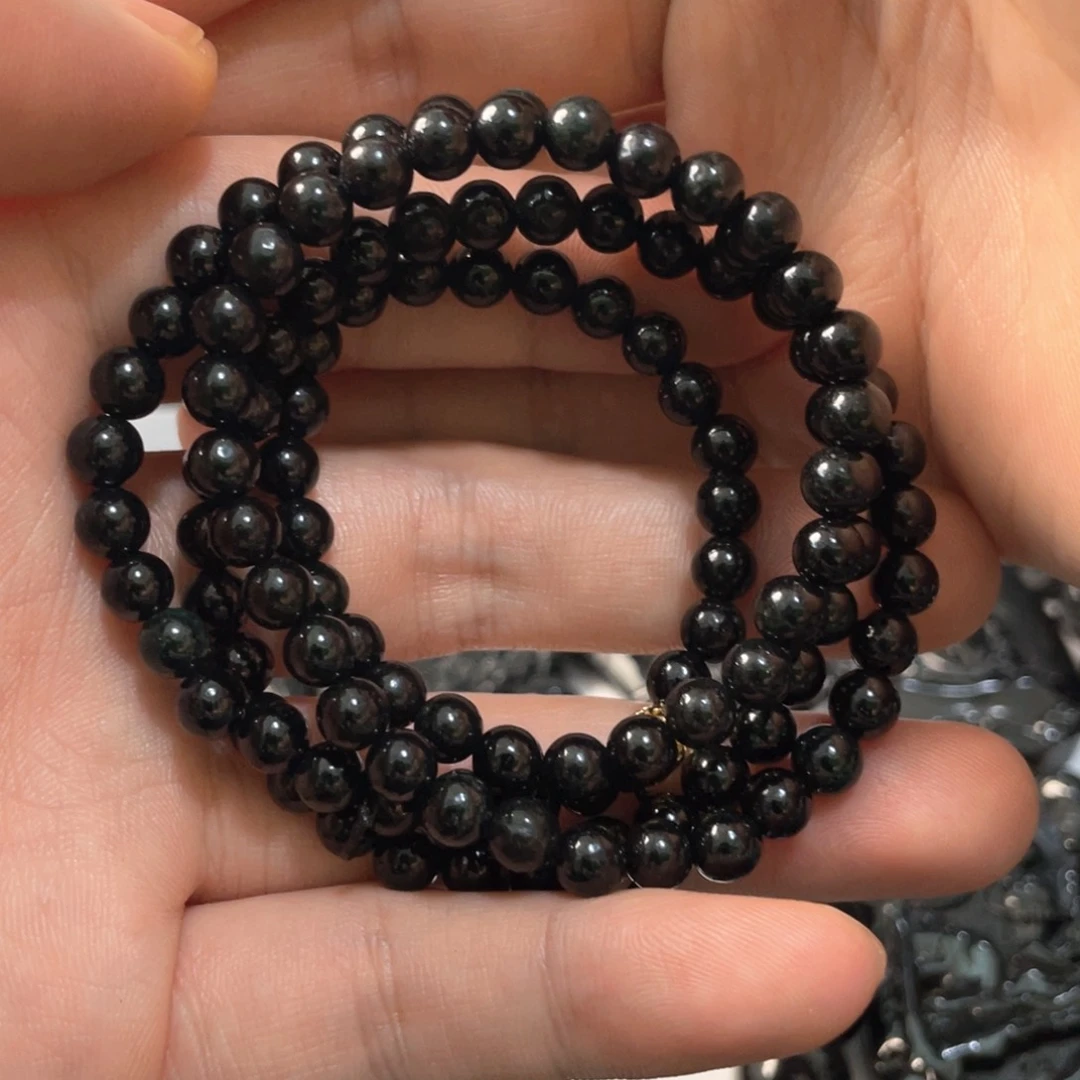 翡翠未镶嵌吊坠(不含链)卡5.8左右